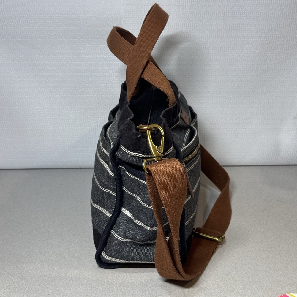 Fossil Travel Crossbody Bag Purse Satchel, Pockets, Black Gray Brown Straps - Picture 5 of 15